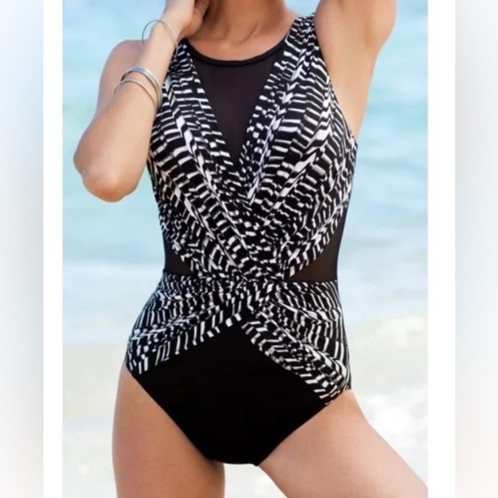 Miraclesuit Sz 8 Swimsuit Black Brown White V-neck Mesh slimming tummy control